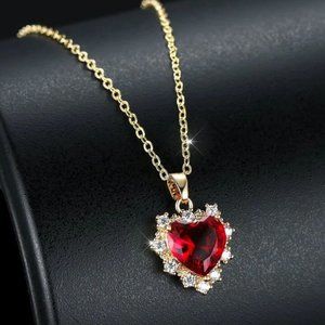 Rhinestone Heart pendant necklace